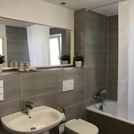 Apartmenthaus Schlosspark *