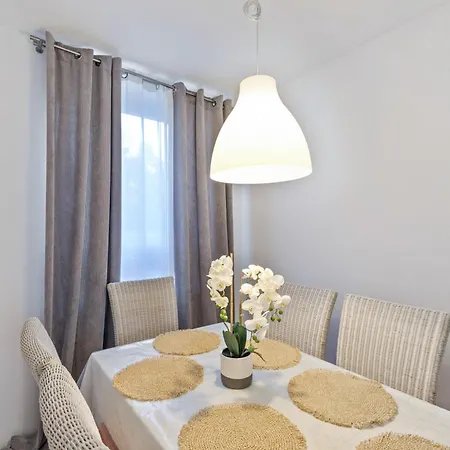 Apartmenthaus Schlosspark Apartment